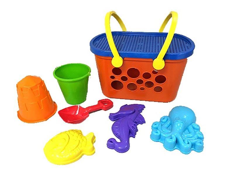 8 Piece Beach Basket Set A23445