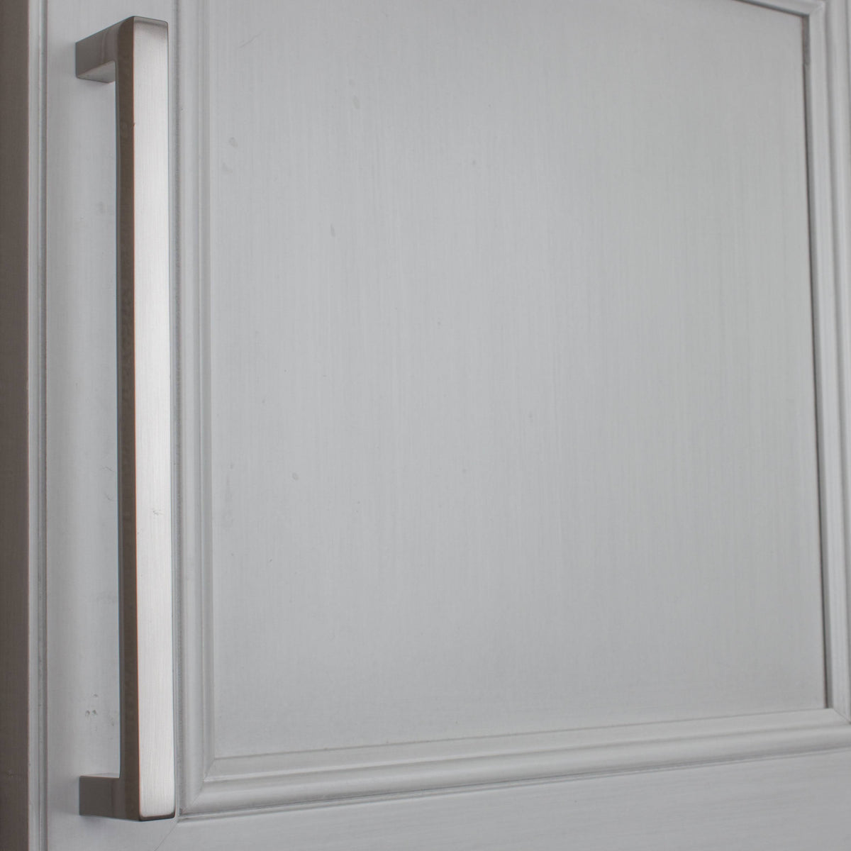 7.56-inch Solid Square Cabinet Bar Pull Handle Satin Nickel O183827